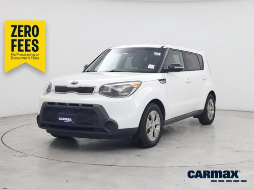 White 2014 Kia Soul +