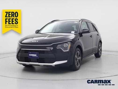 Black 2024 Kia Niro EX