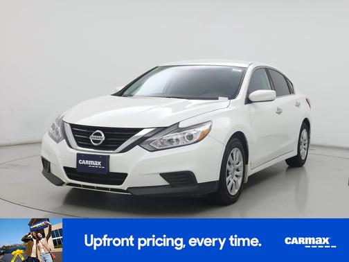 White 2018 Nissan Altima S