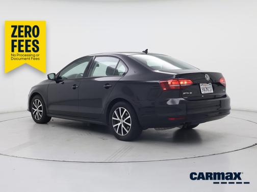 Black 2016 Volkswagen Jetta SE
