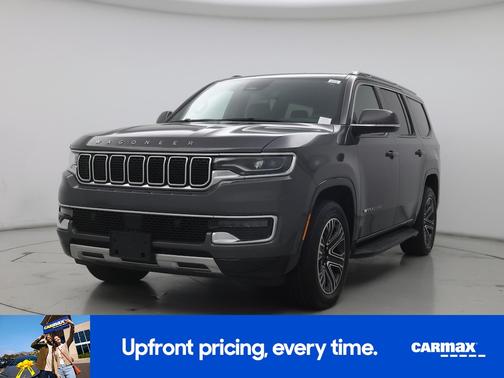 Gray 2022 Jeep Wagoneer Series III