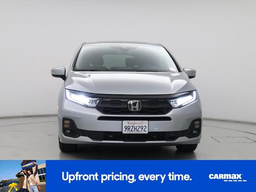 Silver 2025 Honda Odyssey EX-L