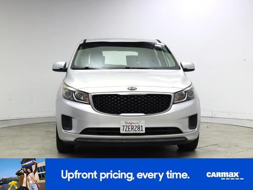 Silver 2017 Kia Sedona L