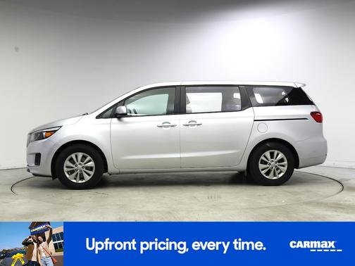 Silver 2017 Kia Sedona L