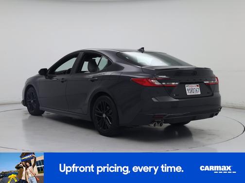 Gray 2025 Toyota Camry SE