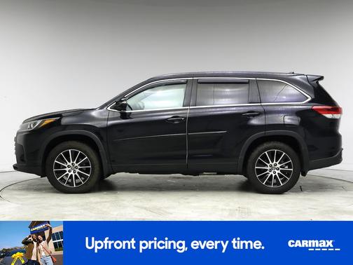 2017 Toyota Highlander SE