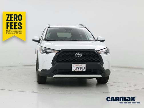 White 2023 Toyota Corolla Cross LE