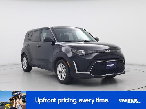 Black 2025 Kia Soul LX