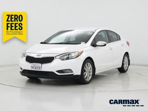 White 2014 Kia Forte EX
