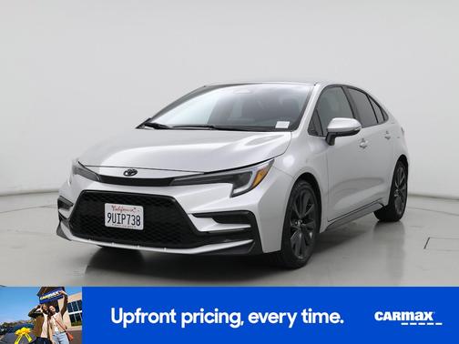 Silver 2025 Toyota Corolla SE