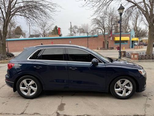 2020 Audi Q3 45 Premium Plus