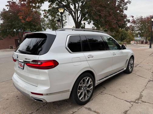 2019 BMW X7 xDrive40i