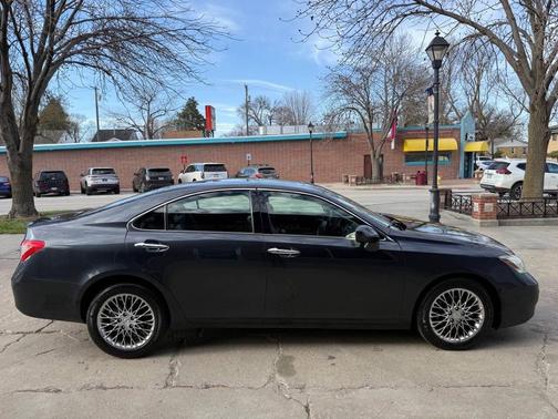 Gray 2009 Lexus ES 350 Base