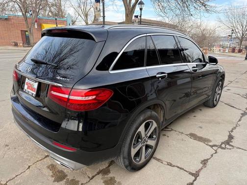 2019 Mercedes-Benz GLC 300 4MATIC