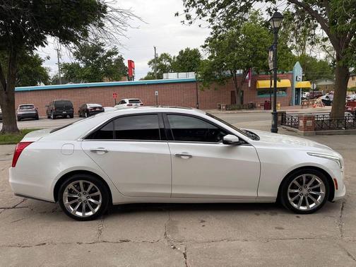 Crystal White Tricoat 2017 Cadillac CTS 2.0L Turbo Luxury