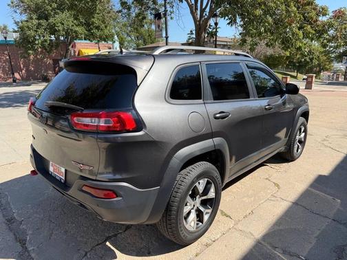 2017 Jeep Cherokee Trailhawk