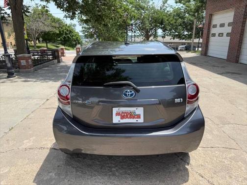 2014 Toyota Prius c Three