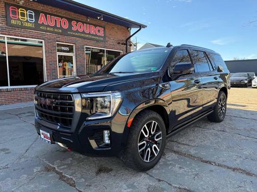 2022 GMC Yukon 4WD AT4