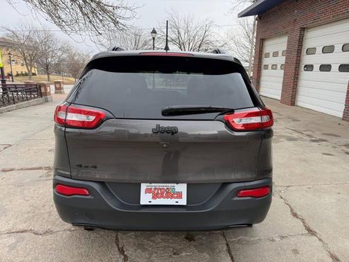 2018 Jeep Cherokee Latitude