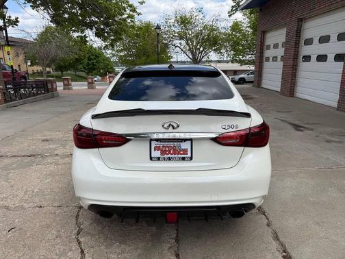 Majestic White 2018 INFINITI Q50 3.0t Sport