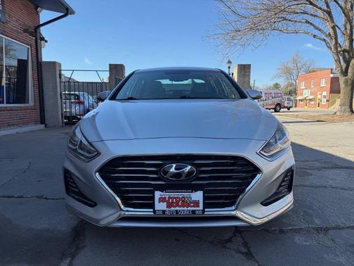 2018 Hyundai SONATA SEL