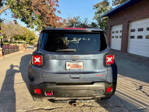 2020 Jeep Renegade Trailhawk