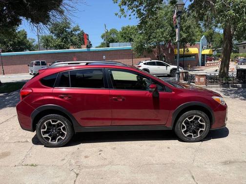 Venetian Red Pearl 2017 Subaru Crosstrek 2.0i Limited