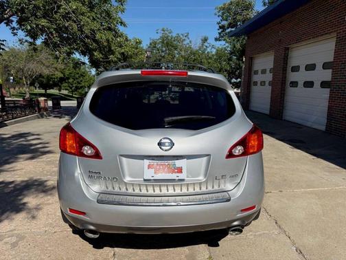 2010 Nissan Murano LE