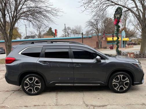 2023 Subaru Ascent Limited 8-Passenger