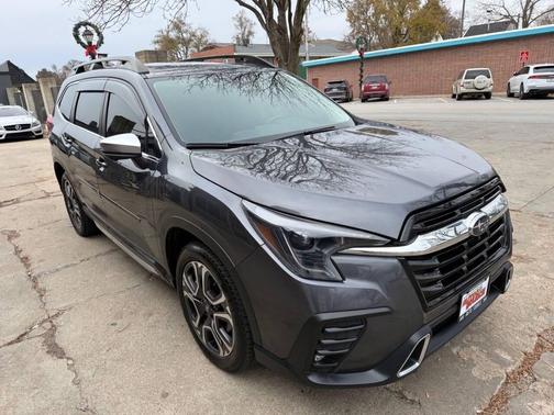 2023 Subaru Ascent Limited 8-Passenger