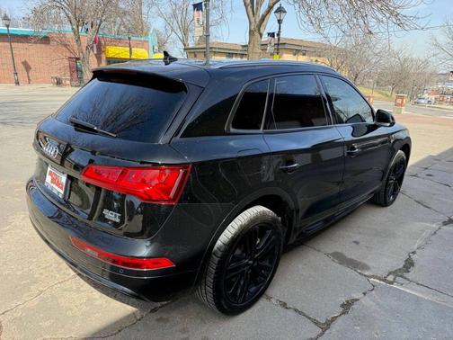 2018 Audi Q5 2.0T Prestige