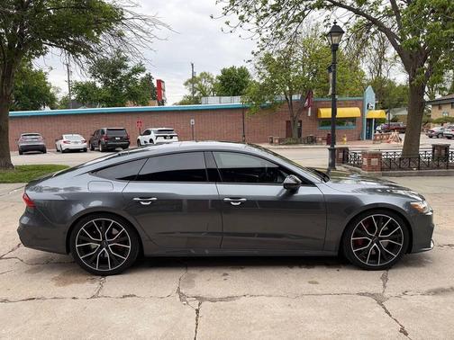 Daytona Gray Pearl Effect 2021 Audi S7 Prestige TFSI quattro Tiptronic