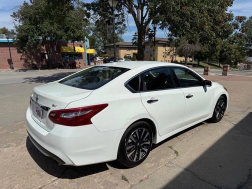 2018 Nissan Altima 2.5 SV
