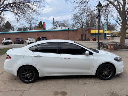 2016 Dodge Dart SE