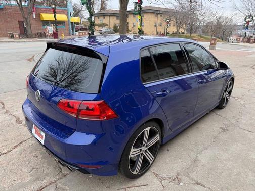 2016 Volkswagen Golf R 2.0T DSG