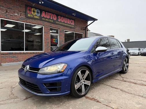 2016 Volkswagen Golf R 2.0T DSG