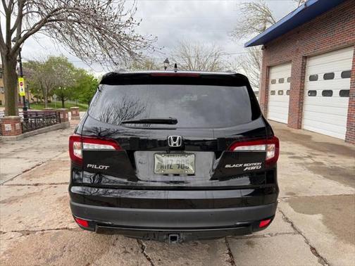 2020 Honda Pilot AWD Black Edition