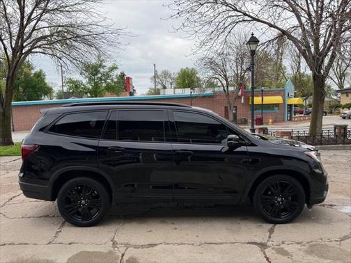 2020 Honda Pilot AWD Black Edition