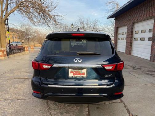 2017 INFINITI QX60 Base