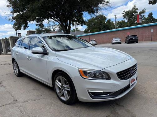 2015 Volvo V60 T5 Premier
