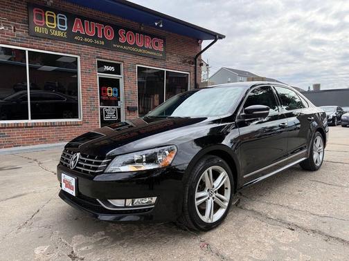 Black 2014 Volkswagen Passat 2.0L TDI DSG SEL Premium