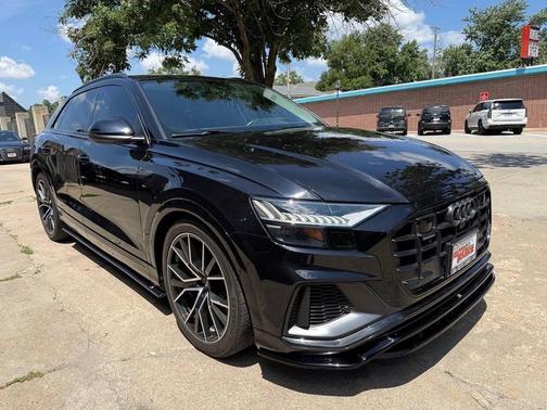 Orca Black Metallic 2019 Audi Q8 3.0T Prestige