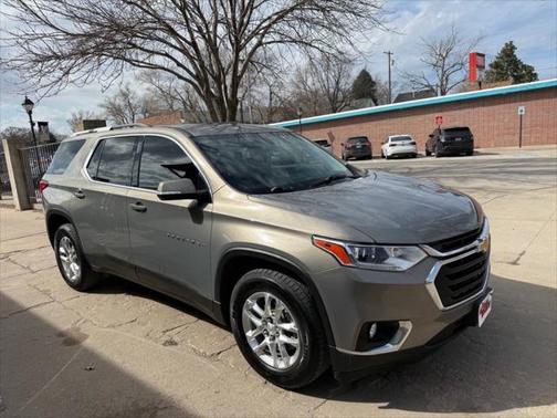 2018 Chevrolet Traverse LT Cloth