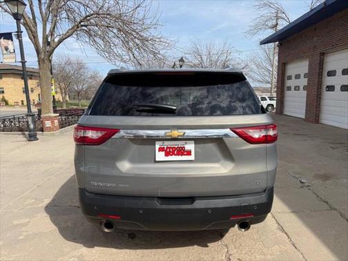 2018 Chevrolet Traverse LT Cloth