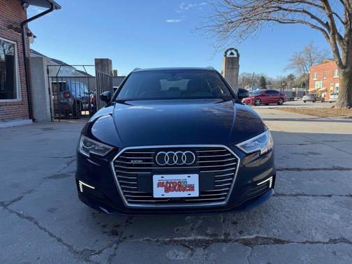 2018 Audi A3 e-tron 1.4T Tech Premium