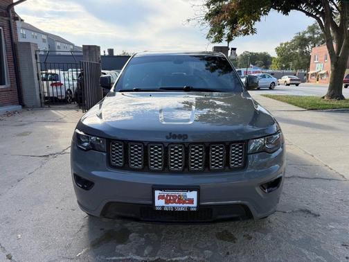 2019 Jeep Grand Cherokee Altitude