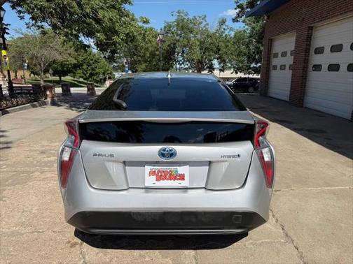 2016 Toyota Prius Two