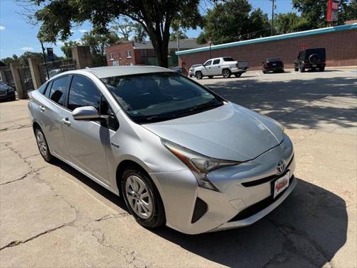 2016 Toyota Prius Two