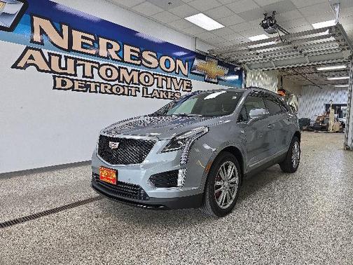 Argent Silver Metallic 2024 Cadillac XT5 Sport