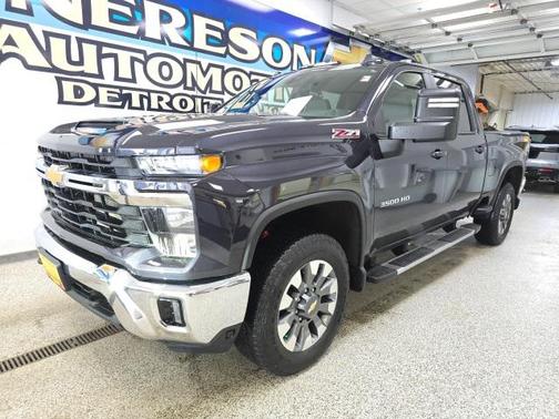 2024 Chevrolet Silverado 3500 LT